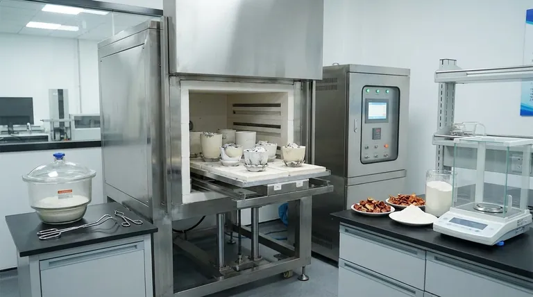 ما هي وظيفة الفرن الصندوقي (Muffle Furnace) في الصناعات الغذائية؟ ضمان تحديد الرماد بدقة لمراقبة الجودة