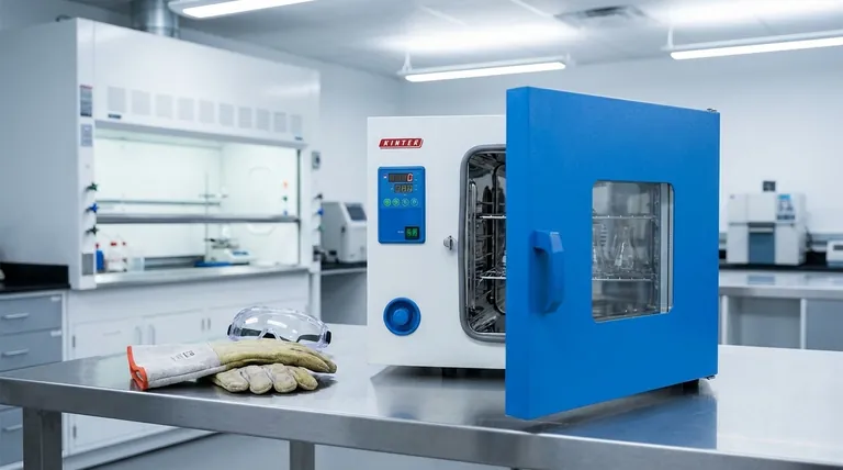 Quali sono i pericoli del forno da laboratorio? Evitare ustioni, fumi tossici e rischi di incendio