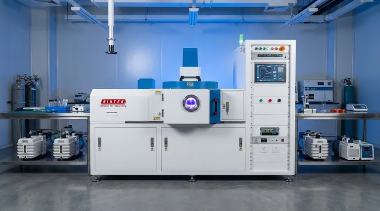 كيف يتم ترسيب المعدن على سطح باستخدام الترسيب بالرش؟ دليل لطلاء الأغشية الرقيقة عالية الجودة