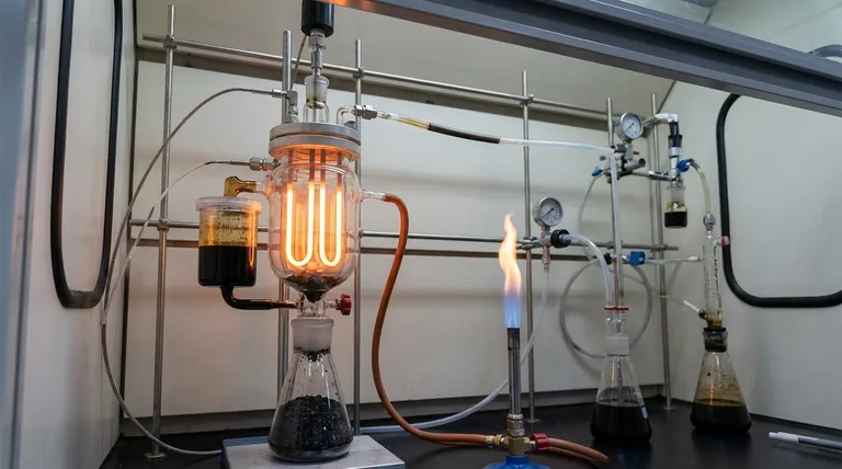 熱分解から得られる燃料ガスとは?エネルギー自給自足のための主要な副産物を理解する