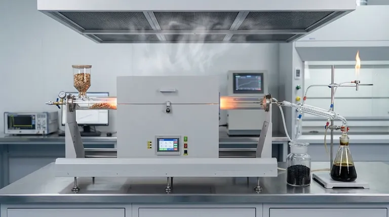 木材熱分解の排出物とは?生成物と汚染物質の理解