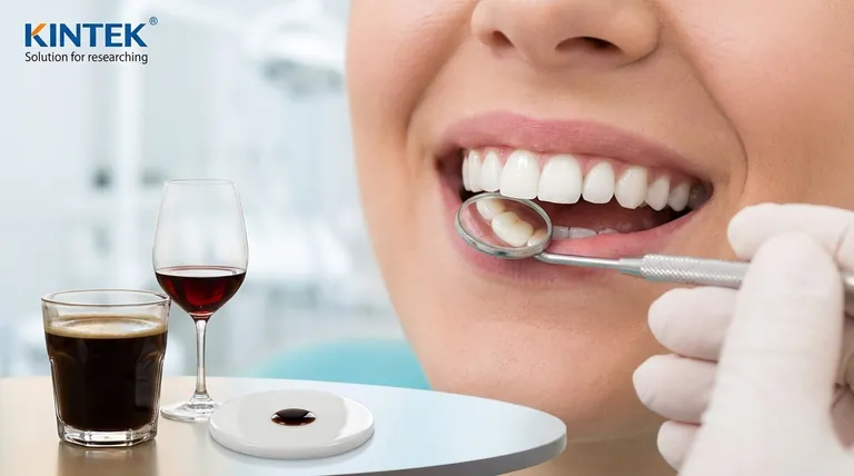 هل التيجان الخزفية مقاومة للبقع؟ اكتشف سر الابتسامة المشرقة والدائمة