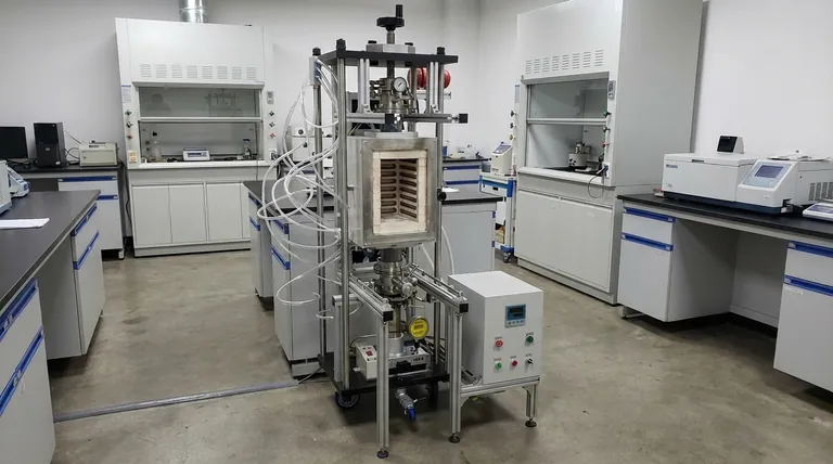 Qual é o princípio da prensagem a quente? Obtenha Densidade Superior para Componentes de Alto Desempenho