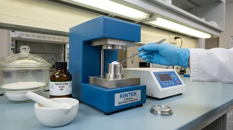 FTIRにおけるKBrの使用法とは?正確な固体サンプル分析のための重要な技術