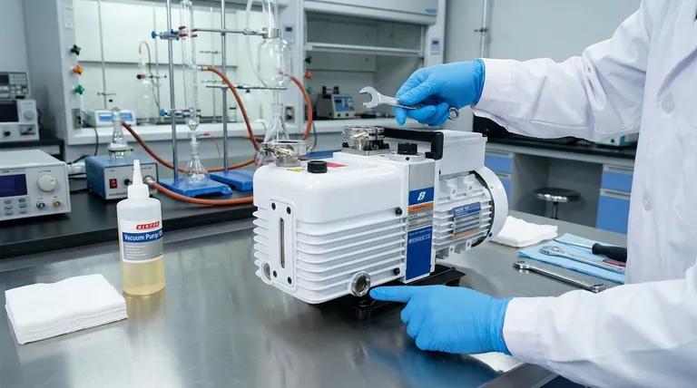 Wie warten Sie eine Vakuumpumpe im Labor? Gewährleistung einer zuverlässigen Leistung und Verlängerung der Lebensdauer