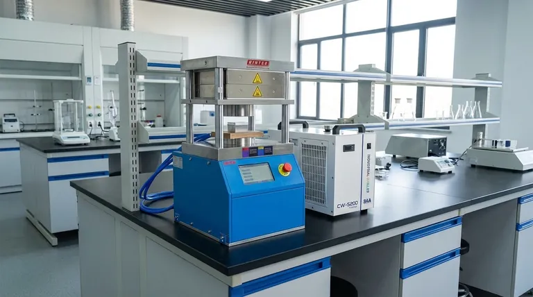 Quais são as especificações de uma prensa? Encontre a Tonelagem, Curso e Tamanho da Mesa Certos para as Suas Necessidades