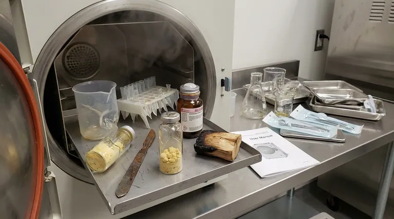 오토클레이브로 멸균할 수 없는 것은 무엇인가요? 열과 습기로부터 실험실을 보호하세요