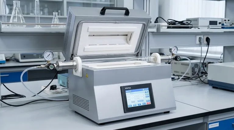 Qual é a temperatura de fusão de um forno de indução? Aquecimento de Precisão Até 2000°C para Fusão Superior de Metais