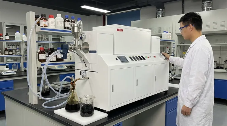 ¿Qué es la pirólisis en términos sencillos? Convertir residuos en combustible con calor y sin oxígeno