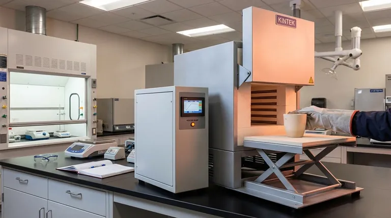 如何在实验室中使用马弗炉?安全、精确热处理的分步指南