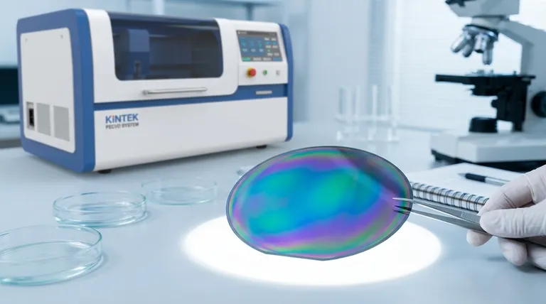 Quelle est l'épaisseur maximale pour l'interférence en couches minces ? Cela dépend de la cohérence de votre source lumineuse