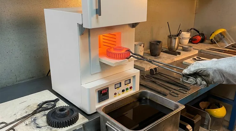 هل التسخين الفولاذ يجعله أقوى؟ اكتشف أقصى درجات القوة من خلال المعالجة الحرارية المضبوطة