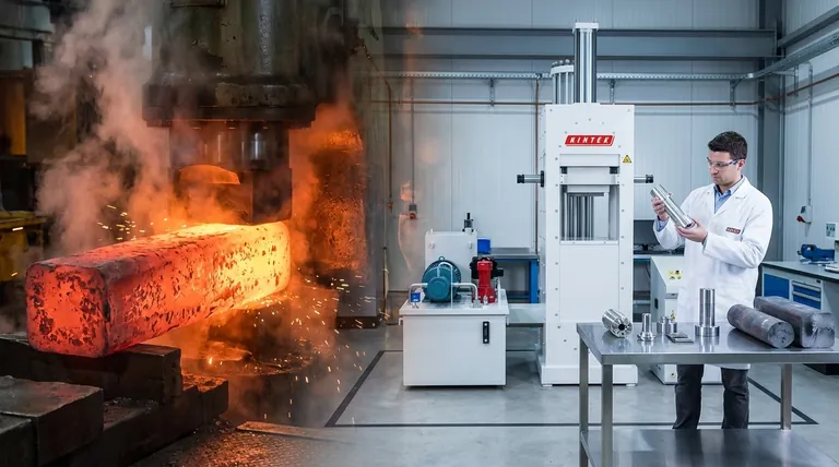 ما هي مزايا وعيوب التشغيل على البارد مقارنة بالتشغيل على الساخن؟ دليل لاختيار عملية تشكيل المعادن المناسبة