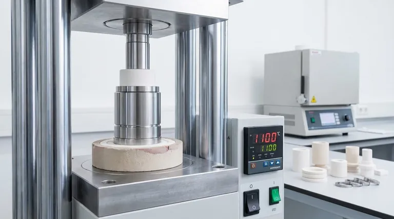 Что такое прессование керамики? Добейтесь непревзойденной точности и прочности для ваших компонентов