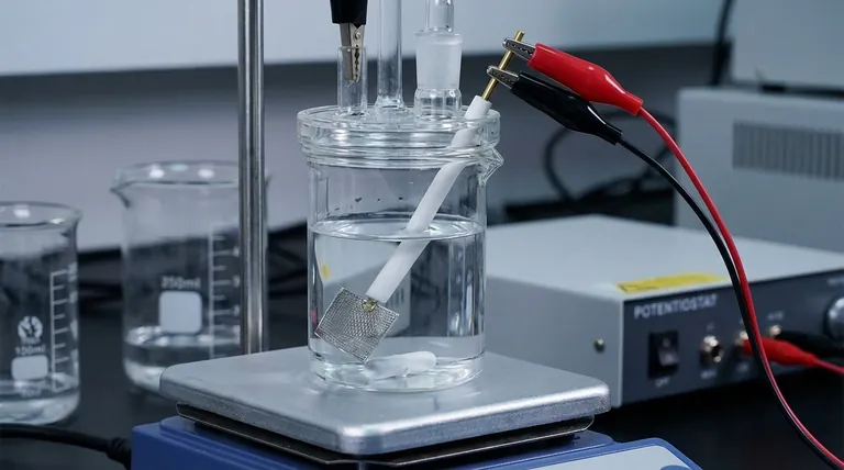 Pourquoi le platine est-il une bonne contre-électrode ? Pour une inertie chimique et un transfert d'électrons supérieurs