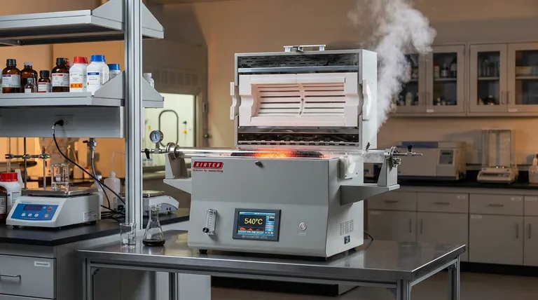 Qual é a temperatura de regeneração do carvão ativado? Desvende o Processo de 1000°F para Reutilização