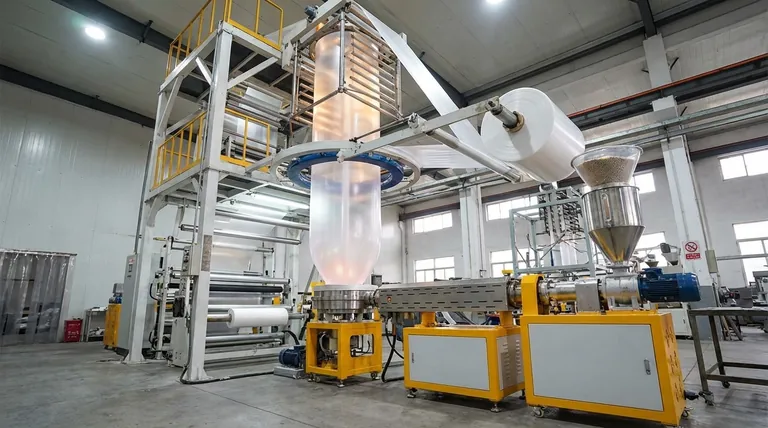 O que é a técnica de extrusão de filme soprado? Dominando a Orientação Biaxial para Resistência Superior do Filme