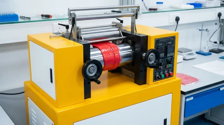 什么是二辊压延机?掌握精确的材料混合和测试