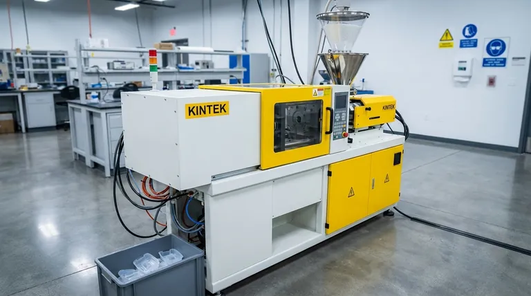 ما هي أهمية آلة القولبة بالحقن؟ إطلاق العنان للتصنيع الدقيق وعالي الحجم