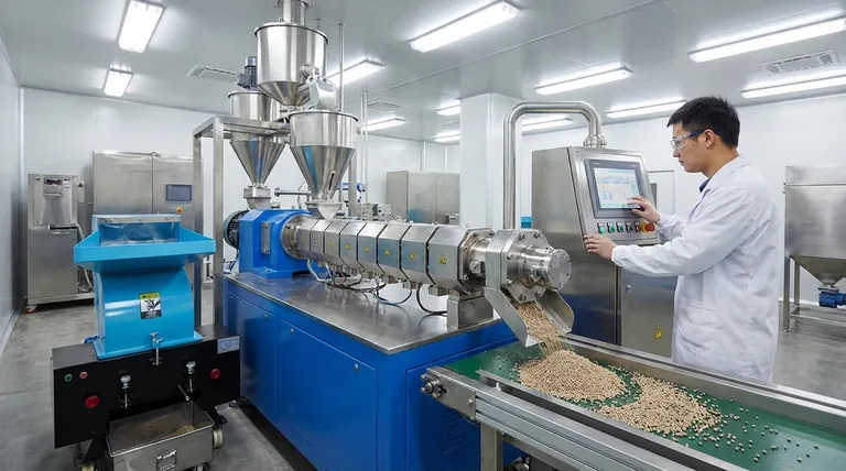 Qual é o processo de granulação por extrusora de duplo parafuso? Alcance Consistência Superior na Fabricação Farmacêutica