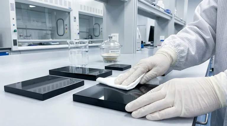 Come pulire i materiali in carbonio prima dell'uso? Garantire le massime prestazioni con una preparazione adeguata