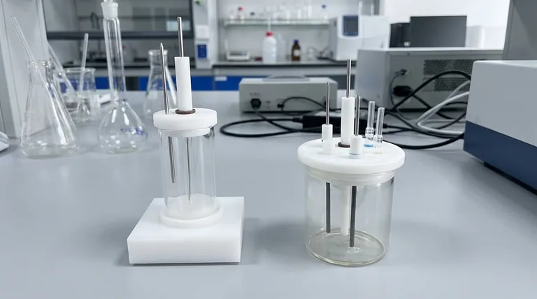 Quais são as especificações de abertura padrão para células eletrolíticas de quartzo seladas e não seladas? Otimize sua configuração de eletroquímica
