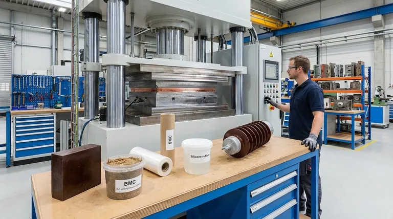 Que plástico é usado para moldagem por compressão? Domine os Termofixos para Peças Duráveis e Resistentes ao Calor