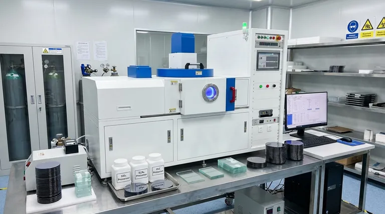 PECVDではどのような材料が使用されますか?敏感な基板への低温成膜を可能にする