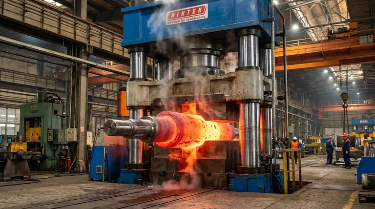 Perché la forgiatura a pressa viene utilizzata per la forgiatura di grandi dimensioni? Per un'integrità interna superiore in componenti massicci