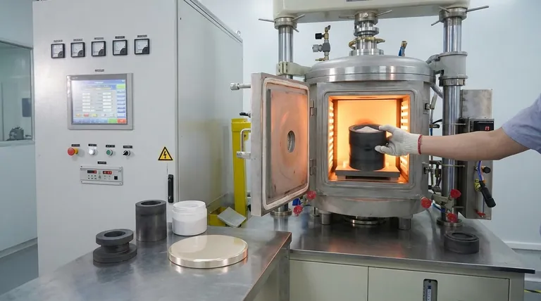 Qual é o processo de prensagem a quente de cerâmicas? Alcance Densidade e Desempenho Superiores