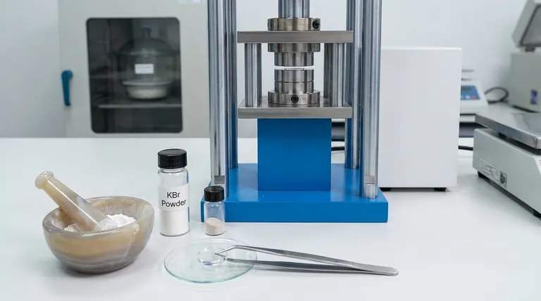 Wie stellt man KBr-Pellets her? Meistern Sie die Kunst der Herstellung klarer FTIR-Scheiben für eine genaue Analyse
