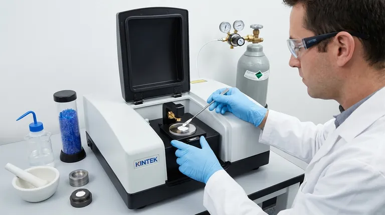 ¿Qué precauciones se deben tomar al usar FTIR? Proteja su instrumento y garantice datos precisos