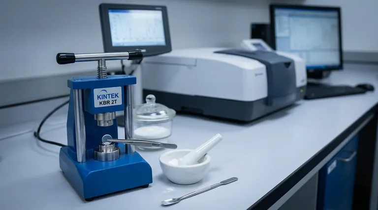 Warum verwenden wir KBr in der IR-Spektroskopie? Erzielen Sie eine klare, hochwertige Festprobenanalyse