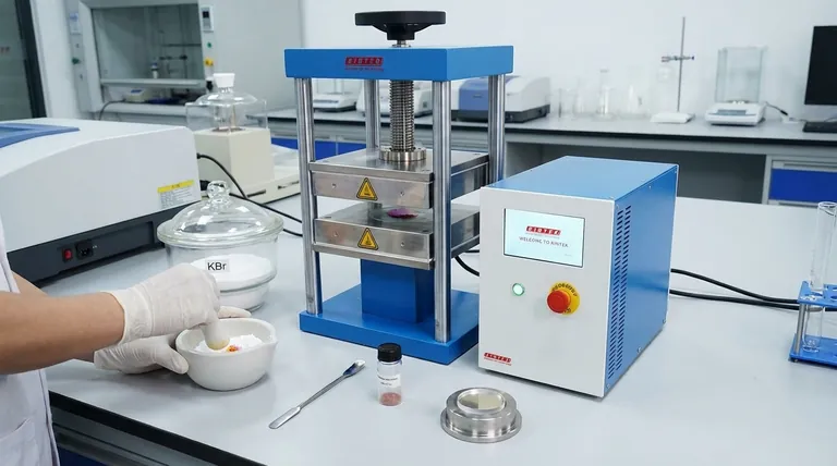 Por que o KBr é usado como padrão de referência em FTIR? Desbloqueie uma Análise Clara e Precisa de Amostras Sólidas
