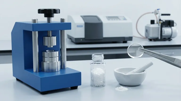 ¿Por qué se utiliza KBr como material para la formación de pastillas en espectroscopia IR? La matriz ideal para un análisis claro y preciso