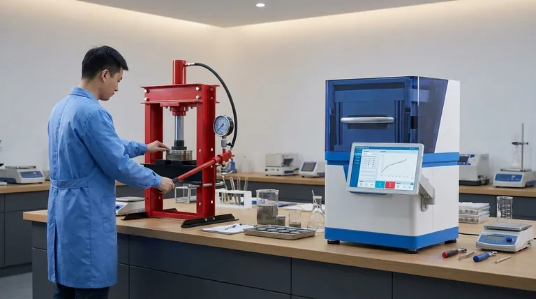 Qual è la differenza tra pressa a caldo manuale e automatica? Scegli la pressa giusta per le tue esigenze di precisione