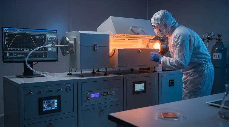 Quale metodo viene utilizzato per far crescere il grafene? Padroneggia la produzione di alta qualità con la CVD