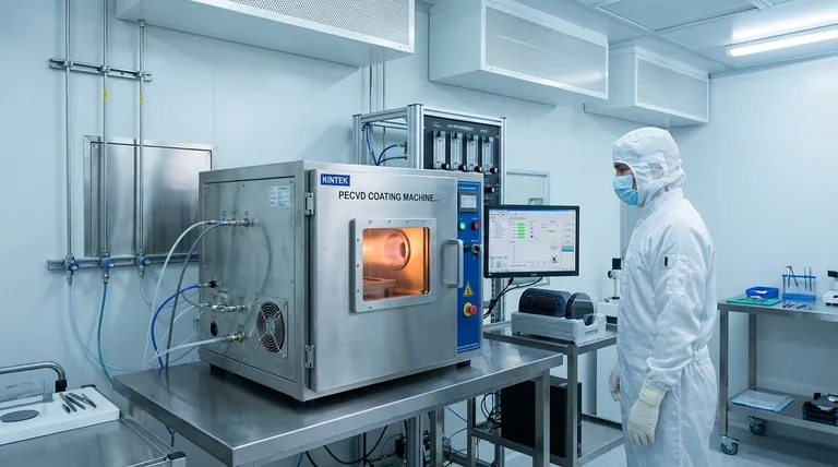 Quais são as aplicações do PECVD? Essencial para Semicondutores, MEMS e Células Solares