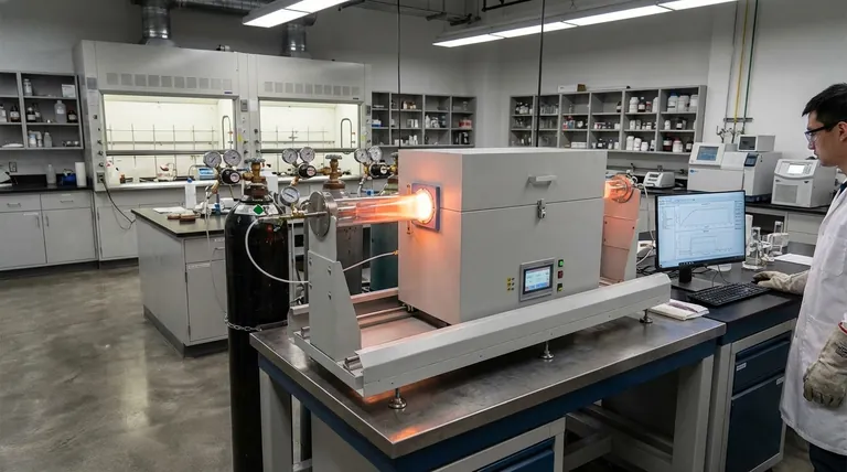 ¿Qué es la atmósfera controlada en el tratamiento térmico? Domine la química de la superficie para piezas metálicas superiores