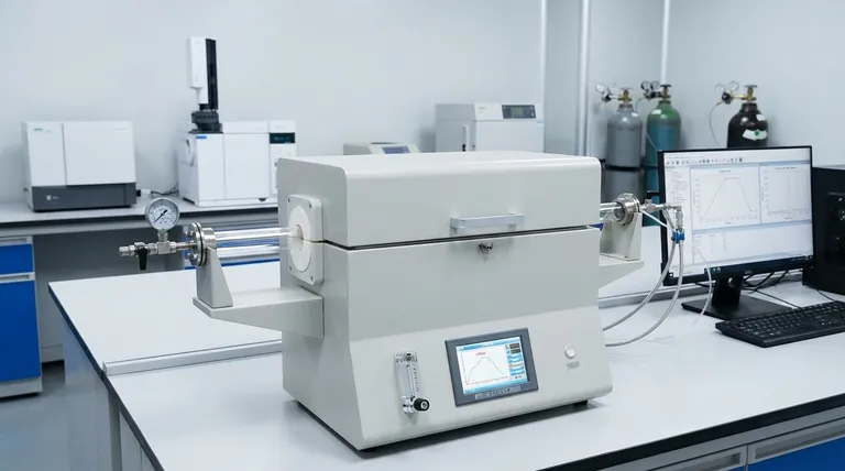 O que é um forno de sinterização? A Ferramenta de Precisão para Transformar Pó em Peças Densas e Fortes