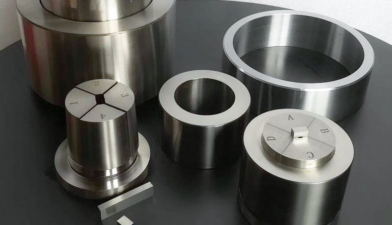 Assemble Lab Cylindrical Press Mold details 6