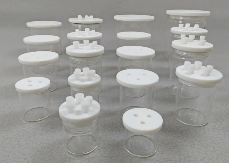 thumbnail image 2 of Stonylab H-Type Electrolytic Cells, Borosilicate Electrochemical Cell 2 of 14