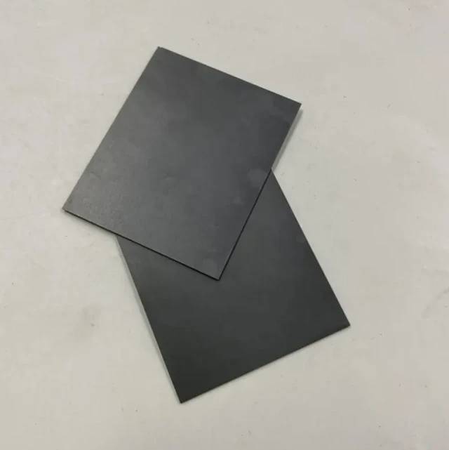 炭化ケイ素 (Sic) セラミック プレート - Kintek Solution