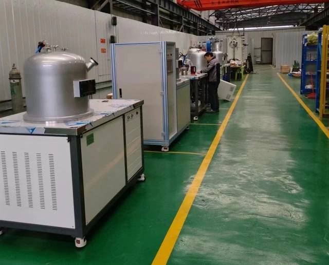 Working scene of wire drawing die nano diamond coating HFCVD equipment detial