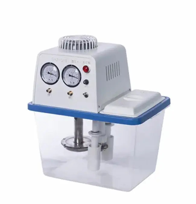 Gros plan de l'intérieur d'une pompe à vide à circulation d'eau